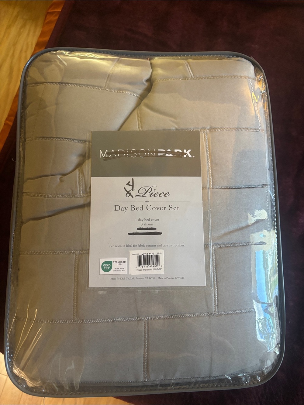Madison Park 4 Piece Daybed Cover Set - Gray Geometric Block New Open Box